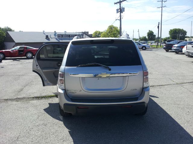 Chevrolet Equinox 1.8T Quattro Sedan 4D SUV