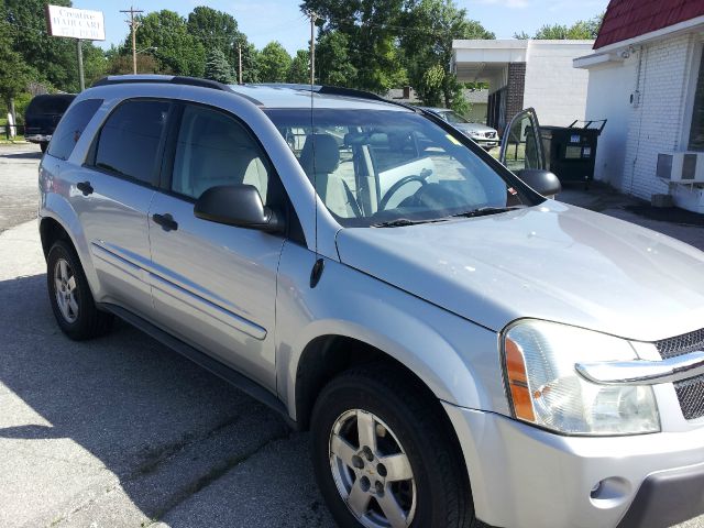 Chevrolet Equinox 2005 photo 2