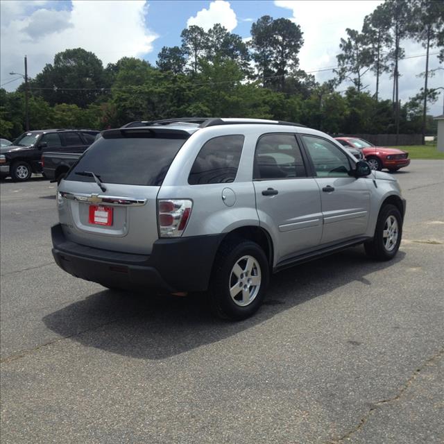 Chevrolet Equinox 2005 photo 2