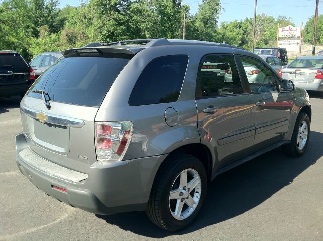 Chevrolet Equinox 2005 photo 11