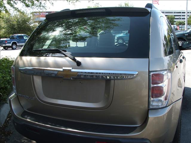 Chevrolet Equinox 2006 photo 2