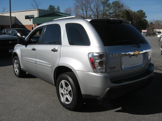 Chevrolet Equinox 2006 photo 2