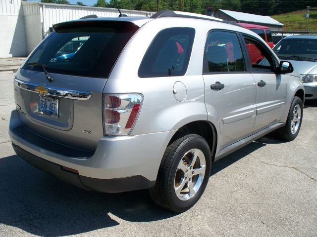 Chevrolet Equinox 2007 photo 2