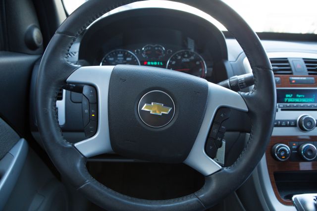 Chevrolet Equinox 2008 photo 2