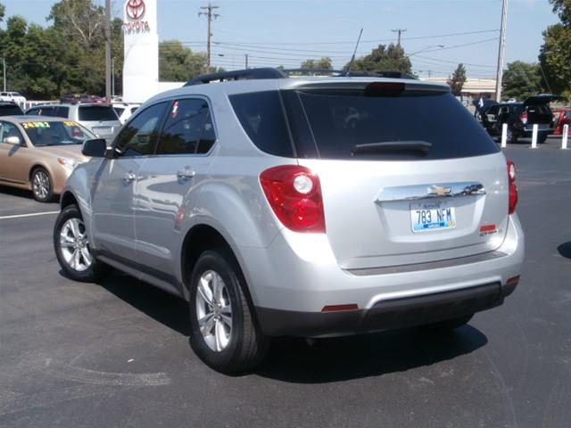 Chevrolet Equinox 2010 photo 4