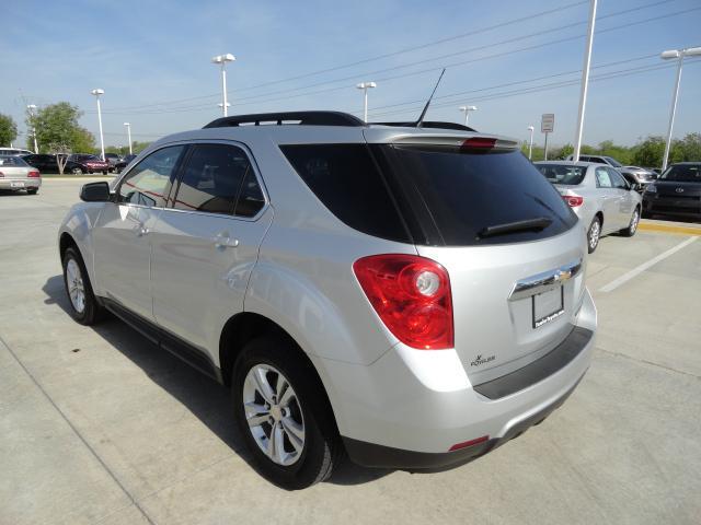 Chevrolet Equinox SL1 SUV