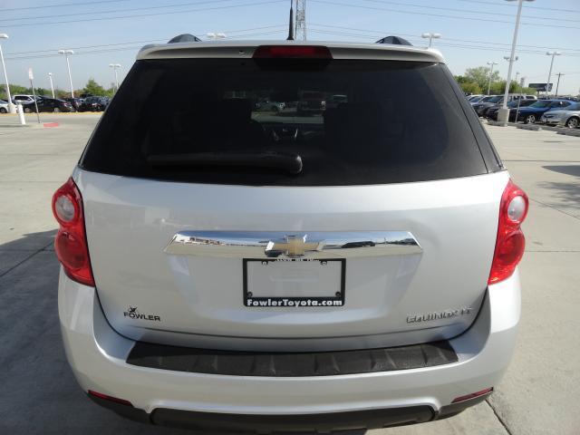 Chevrolet Equinox 2010 photo 1