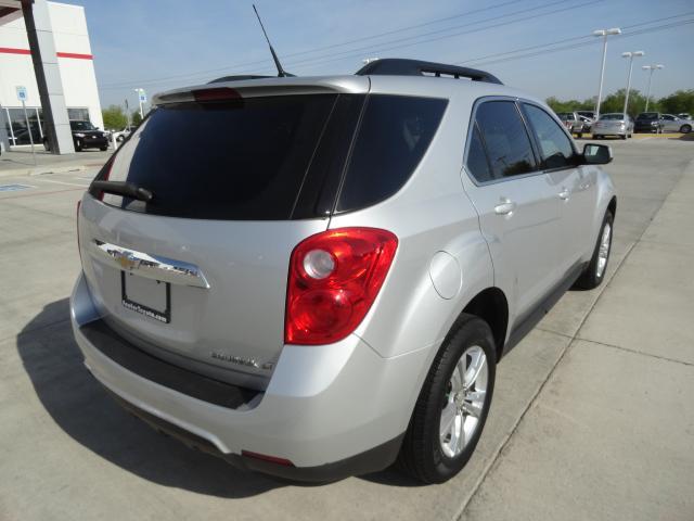 Chevrolet Equinox 2010 photo 4