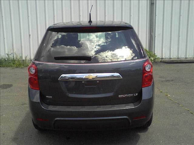 Chevrolet Equinox 2010 photo 2