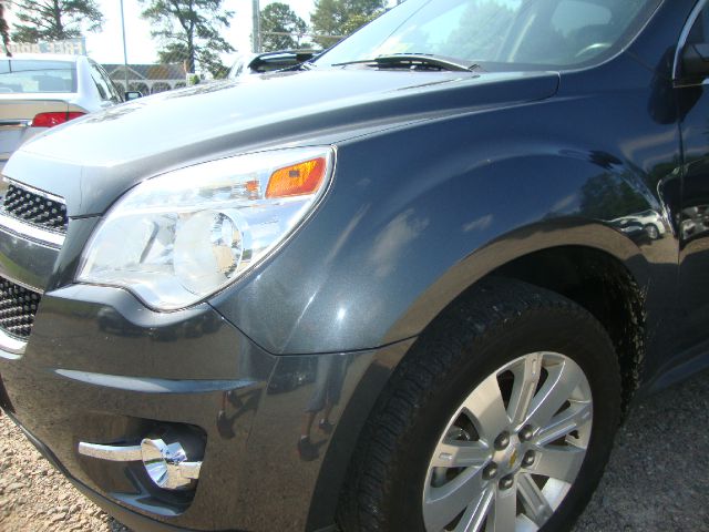 Chevrolet Equinox 2010 photo 2