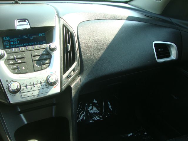 Chevrolet Equinox 2010 photo 25