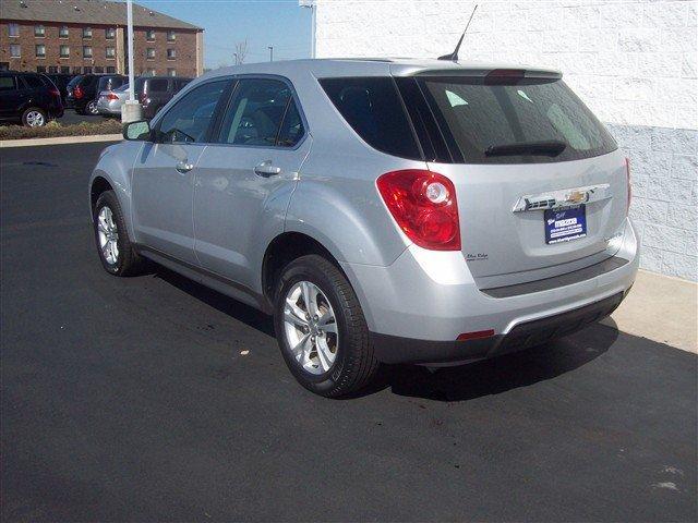 Chevrolet Equinox 2010 photo 12