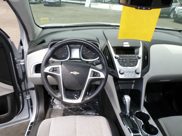 Chevrolet Equinox 2010 photo 3