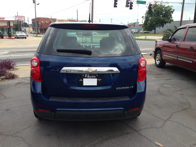 Chevrolet Equinox 2010 photo 2