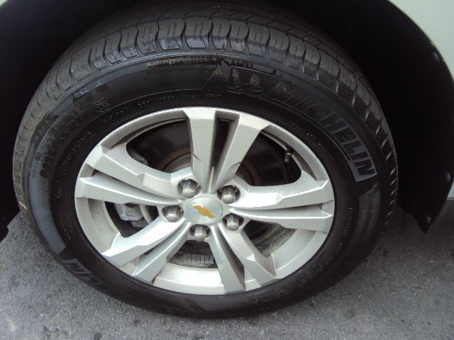 Chevrolet Equinox 2010 photo 23