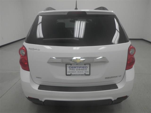 Chevrolet Equinox 2010 photo 2