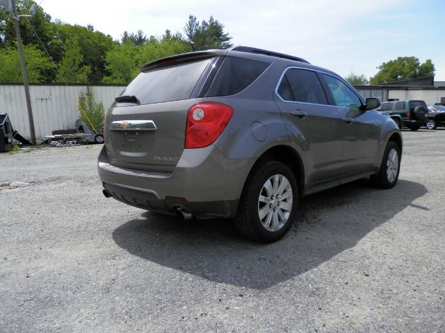 Chevrolet Equinox XLT 3.0L Standard SUV