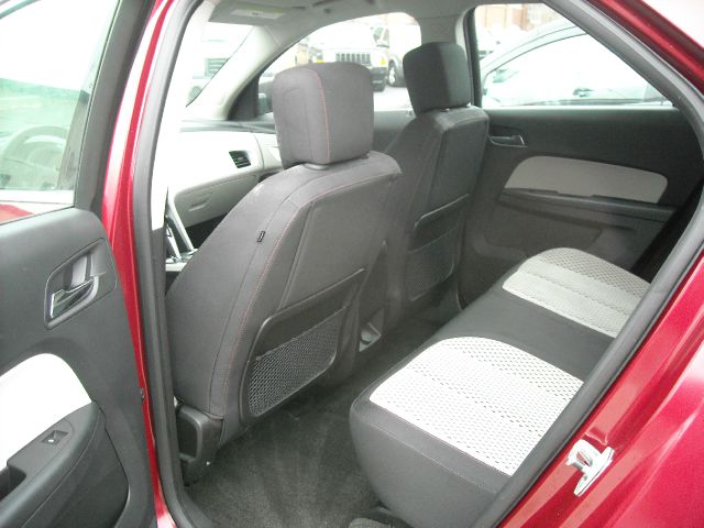 Chevrolet Equinox 2010 photo 3