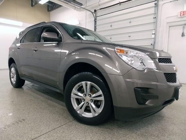 Chevrolet Equinox 2010 photo 2