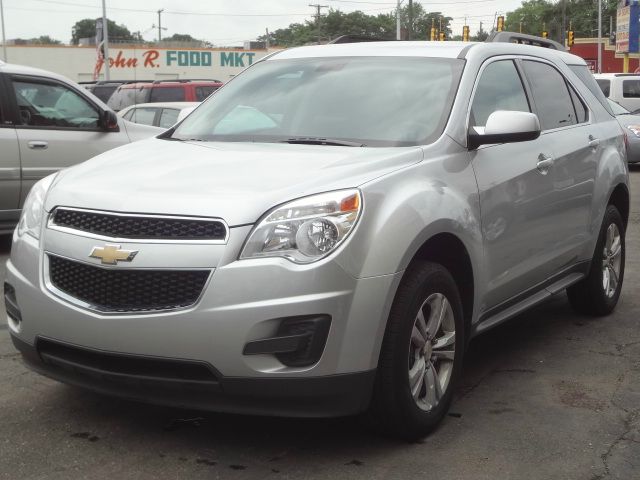 Chevrolet Equinox 2010 photo 2