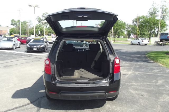 Chevrolet Equinox 2010 photo 2