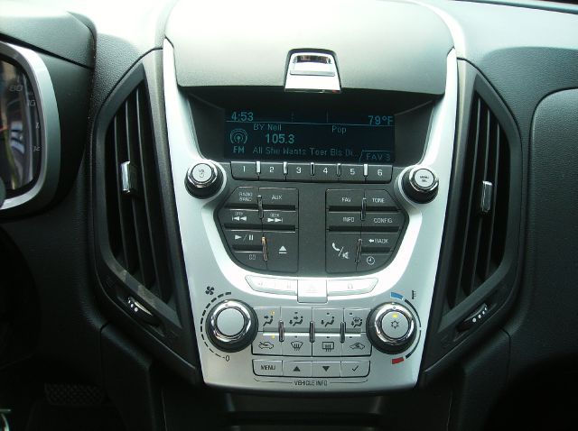 Chevrolet Equinox 2010 photo 4