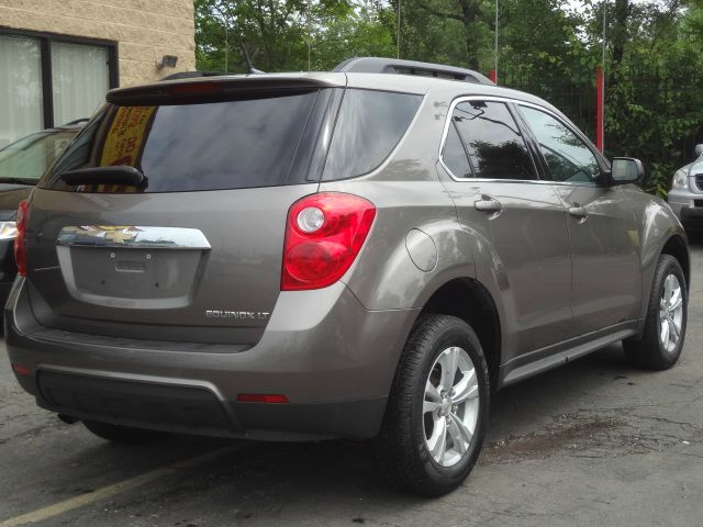 Chevrolet Equinox 2010 photo 1