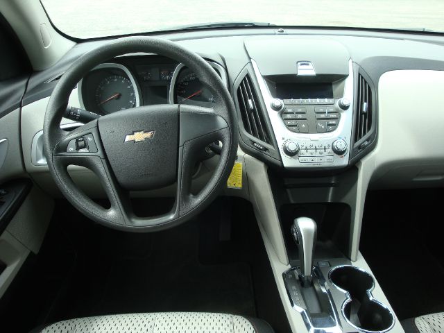 Chevrolet Equinox 2010 photo 3