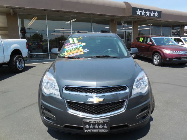 Chevrolet Equinox 2011 photo 2