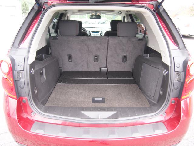 Chevrolet Equinox 2011 photo 4