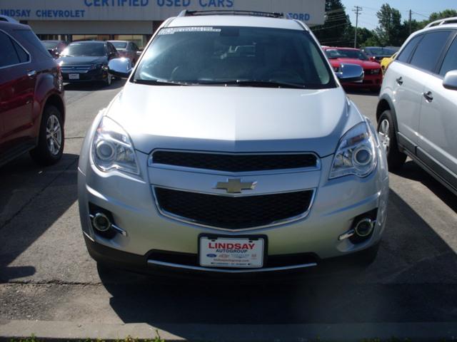 Chevrolet Equinox 2011 photo 2