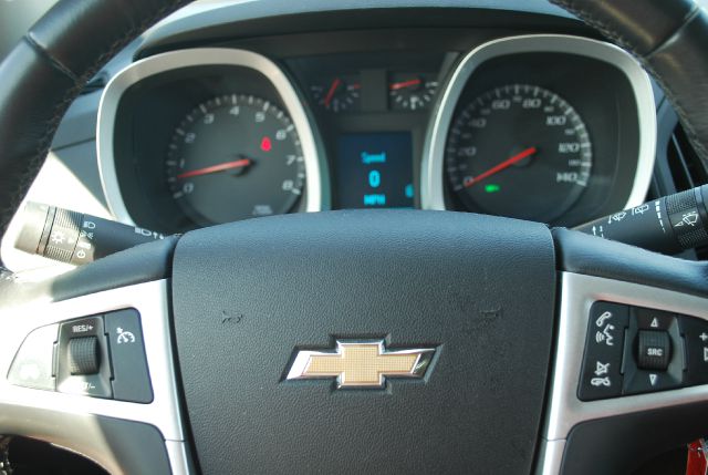 Chevrolet Equinox 2011 photo 16