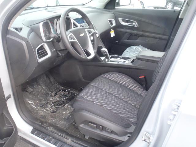 Chevrolet Equinox 2011 photo 3