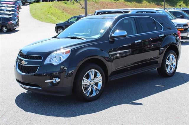 Chevrolet Equinox 2011 photo 2