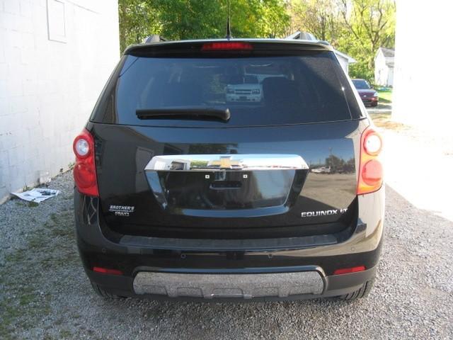 Chevrolet Equinox 2011 photo 4