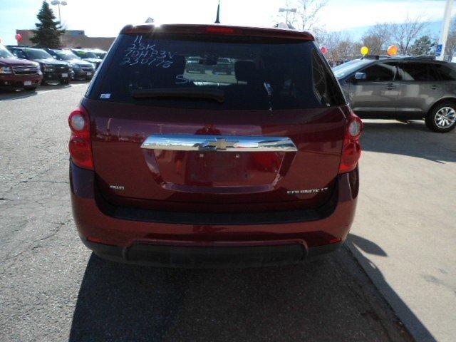 Chevrolet Equinox 2011 photo 3