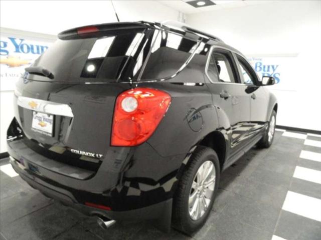 Chevrolet Equinox 2011 photo 2