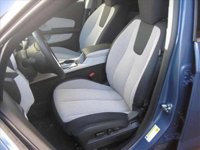 Chevrolet Equinox 2011 photo 4