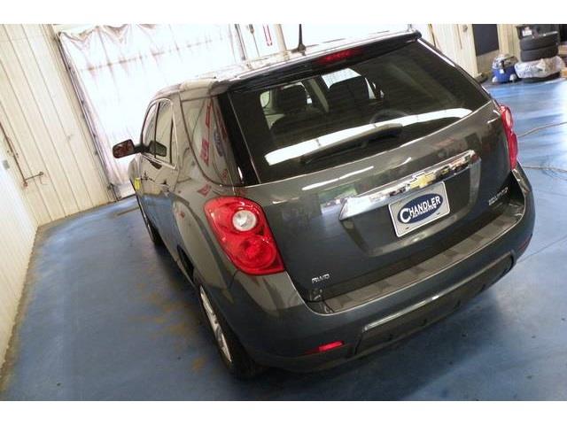 Chevrolet Equinox 2011 photo 3