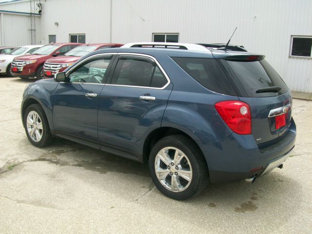 Chevrolet Equinox REG CAB 137.0 WB, 60.4 CA SUV