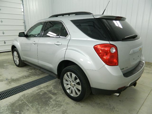 Chevrolet Equinox 2011 photo 3