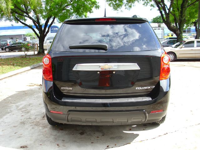 Chevrolet Equinox 2011 photo 2