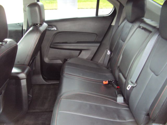 Chevrolet Equinox 2011 photo 12