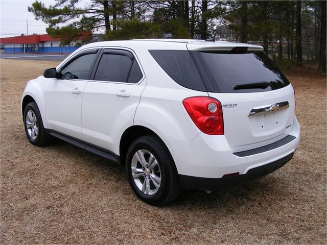 Chevrolet Equinox 2011 photo 3