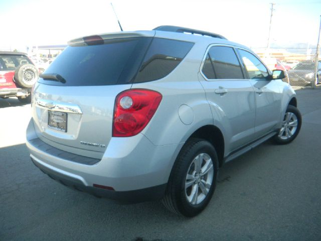 Chevrolet Equinox 2011 photo 3