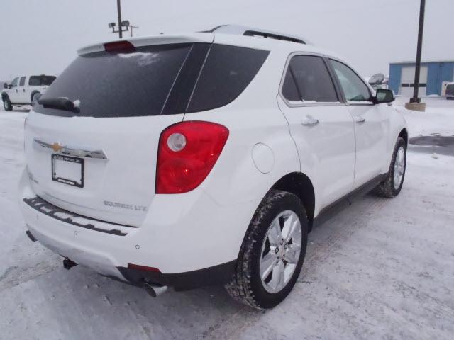 Chevrolet Equinox 2011 photo 1