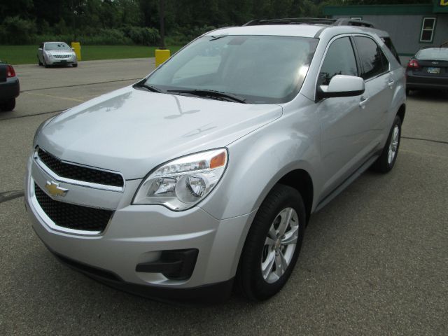 Chevrolet Equinox 2011 photo 2