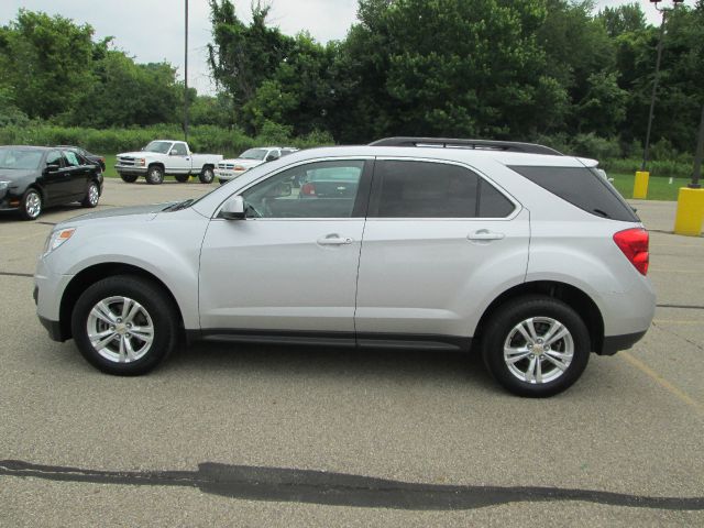 Chevrolet Equinox 2011 photo 3