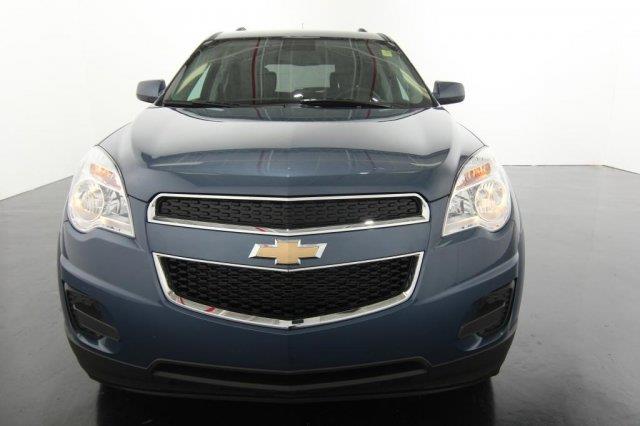 Chevrolet Equinox 2012 photo 2