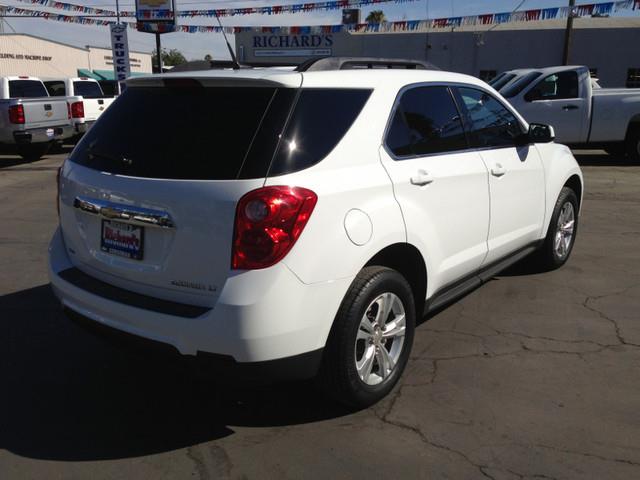 Chevrolet Equinox 2012 photo 3